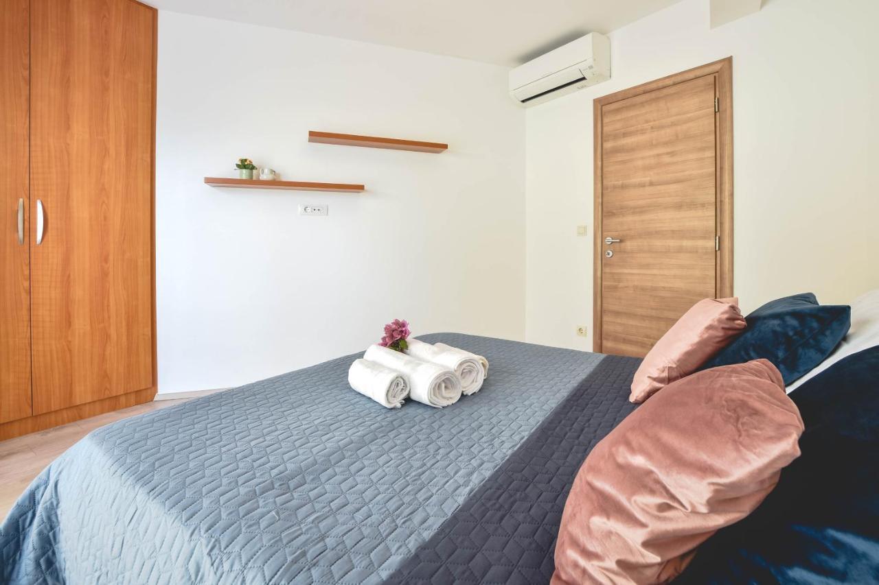 Seaside Apartment Lucie Lokva Rogoznica Zewnętrze zdjęcie